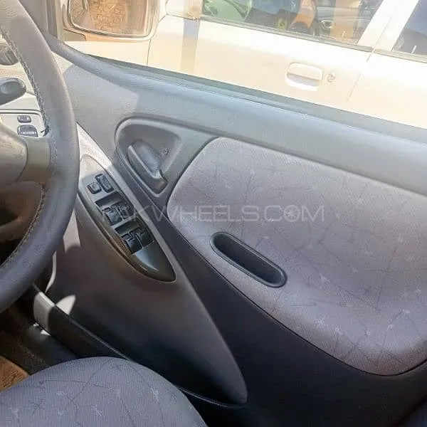 Toyota Vitz 1999 for Sale in Quetta Image-1