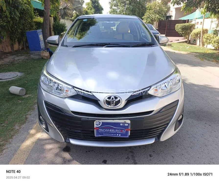 Toyota Yaris Sedan 2020 for Sale in Lahore Image-1