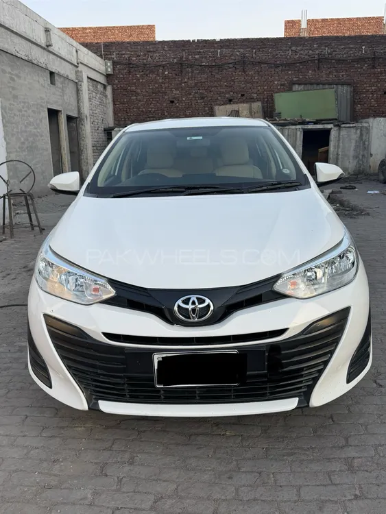 Toyota Yaris Sedan 2022 for Sale in Gujranwala Image-1