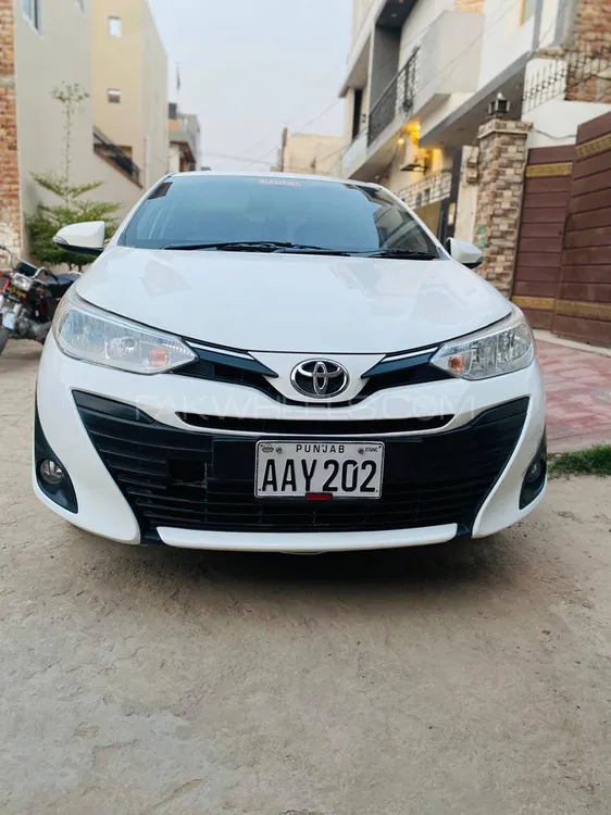 Toyota Yaris Sedan 2020 for Sale in Multan Image-1