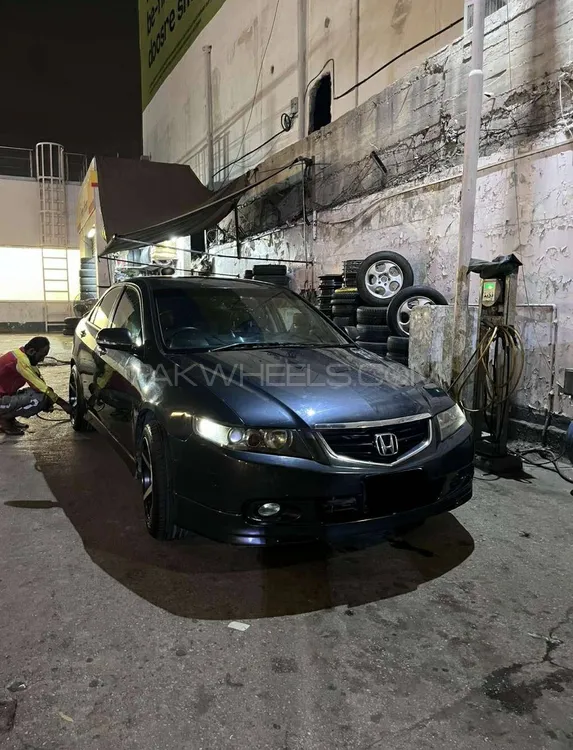 Honda Accord 2004 for Sale in Karachi Image-1