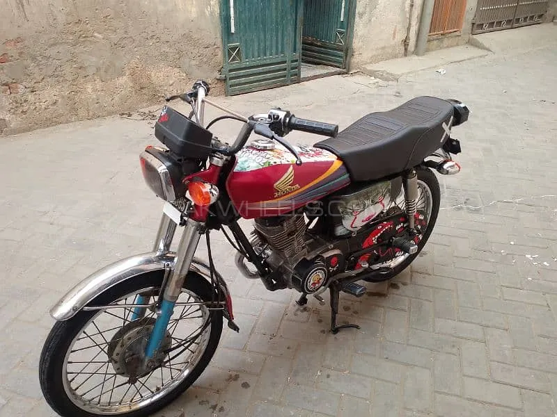 Honda CB 125F 2011 for Sale Image-1