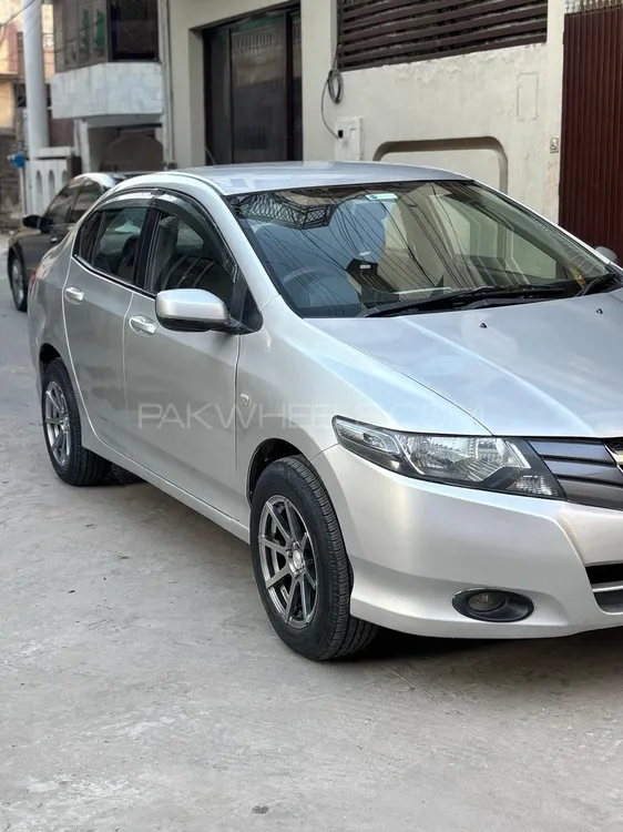 Honda City 2013 for Sale in Islamabad Image-1