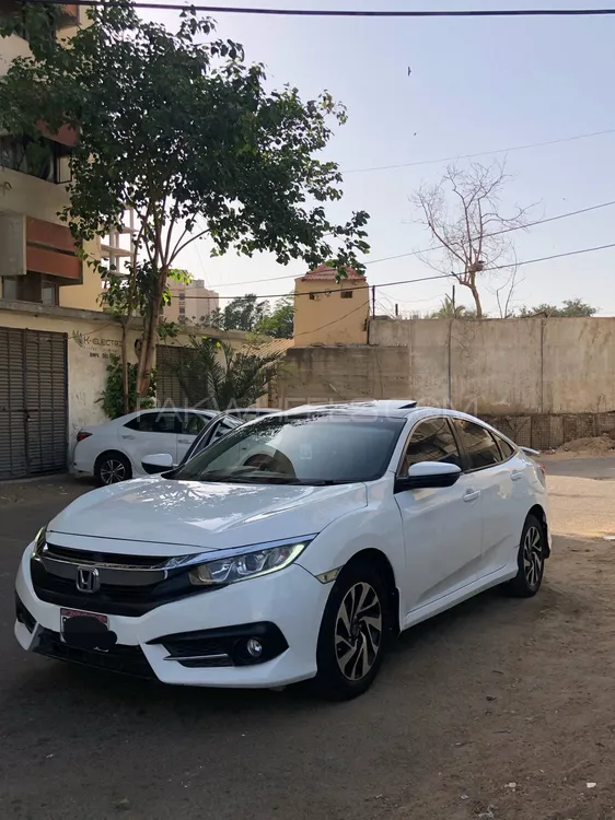 Honda Civic 2017 for Sale in Karachi Image-1
