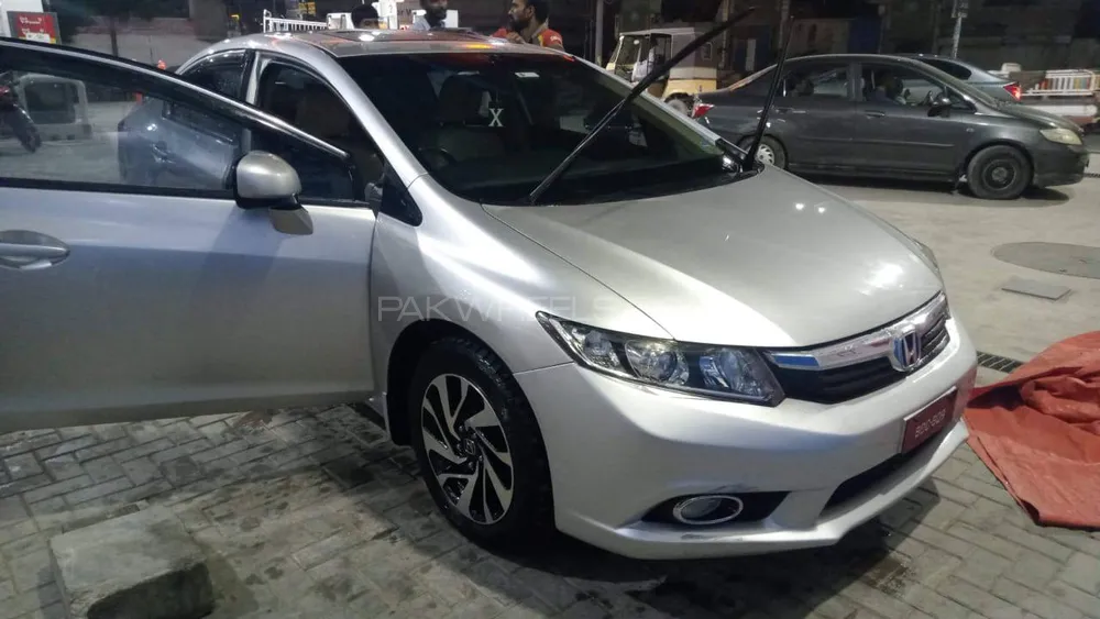 Honda Civic 2015 for Sale in Karachi Image-1