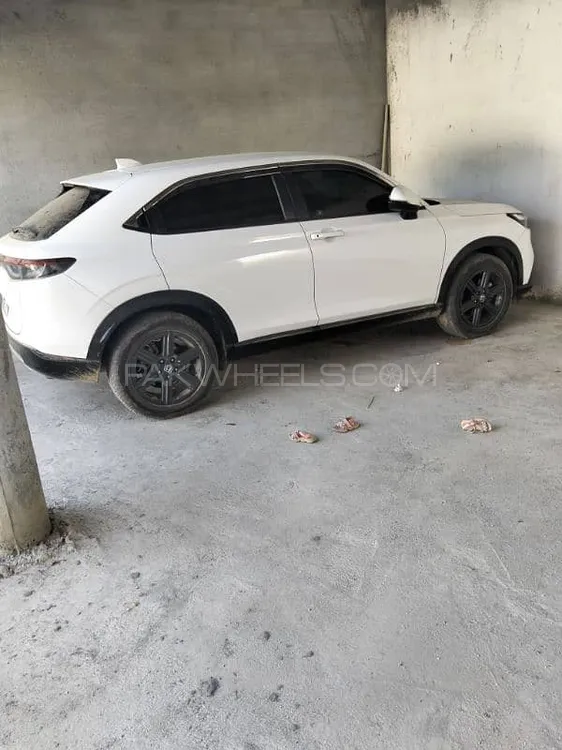 Honda HR-V 2023 for Sale in Mardan Image-1