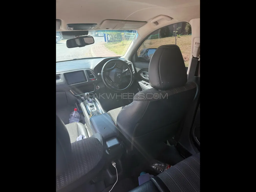 Honda Vezel 2014 for Sale in Islamabad Honda Vezel 2014 for Sale in Islamabad Image-16