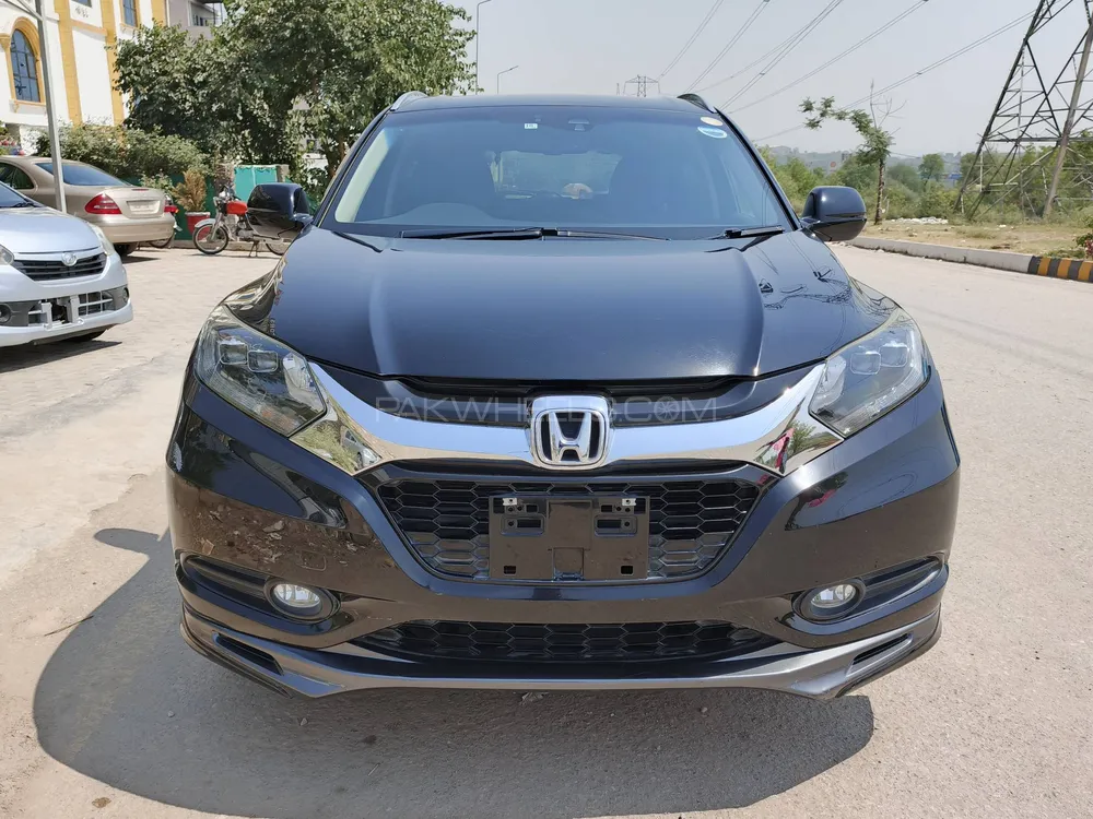 Honda Vezel 2014 for Sale in Islamabad Image-1