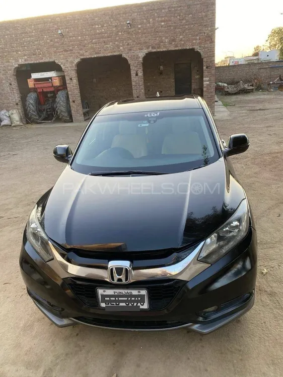 Honda Vezel 2016 for Sale in Hafizabad Image-1