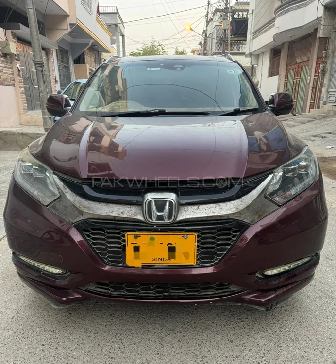 Honda Vezel 2015 for Sale in Karachi Image-1
