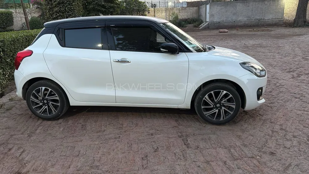 Suzuki Swift 2024 for Sale in Sadiqabad Image-1