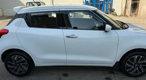Suzuki Swift GLX CVT 2024 for Sale