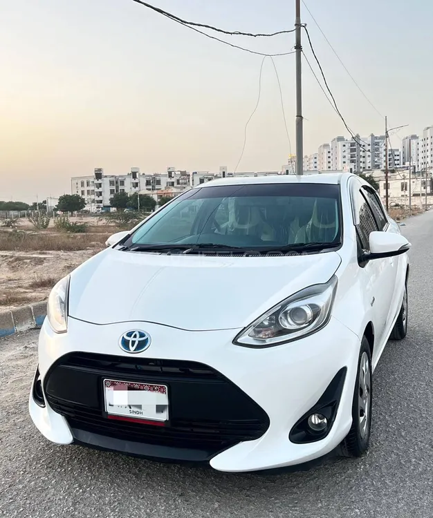 ٹویوٹا اکوا 2018 for Sale in کراچی Image-1