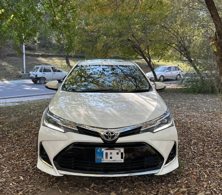 Toyota Corolla 2023 for Sale in Islamabad Image-1