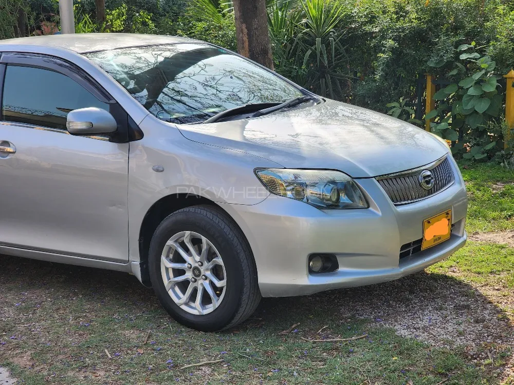 Toyota Corolla Axio 2007 for Sale in Multan Image-1