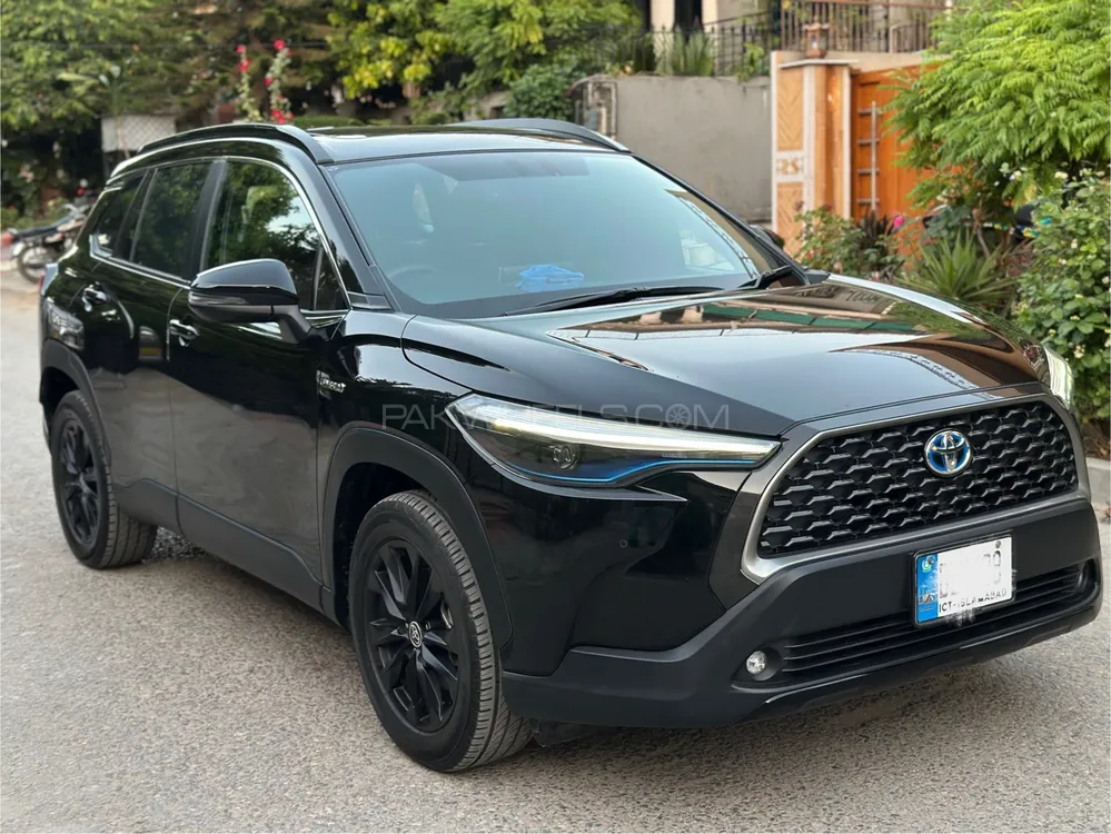 Toyota Corolla Cross 2024 for Sale in Islamabad Image-1
