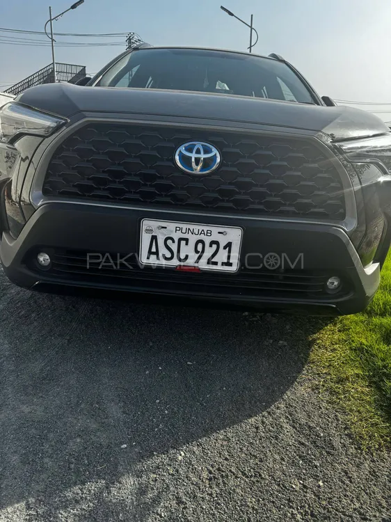 Toyota Corolla Cross 2024 for Sale in Lahore Image-1