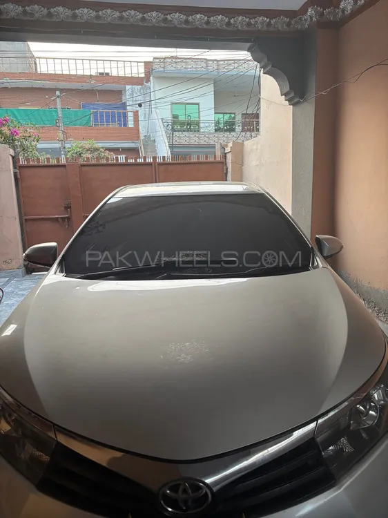 Toyota Corolla 2016 for Sale in Sargodha Image-1