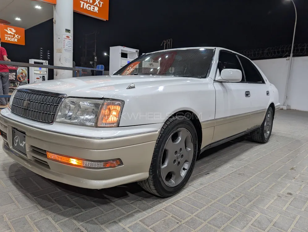 Toyota Crown 1995 for Sale in Karachi Image-1