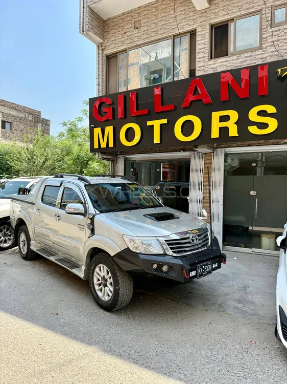 ٹویوٹا ہائیلکس 2013 for Sale in اسلام آباد ٹویوٹا ہائیلکس 2013 for Sale in اسلام آباد Image-2