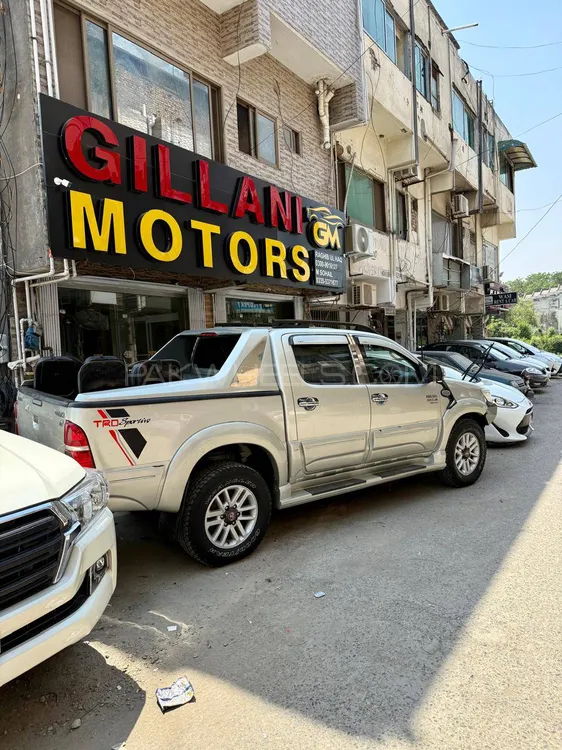 ٹویوٹا ہائیلکس 2013 for Sale in اسلام آباد ٹویوٹا ہائیلکس 2013 for Sale in اسلام آباد Image-3