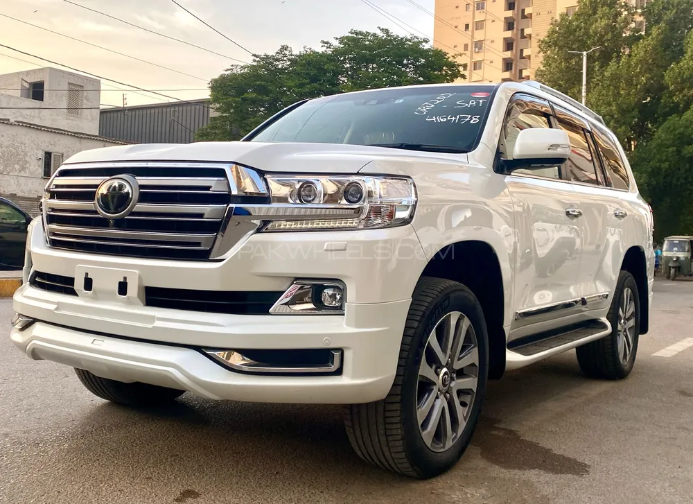 Toyota Land Cruiser ZX 2018 for sale in Karachi | PakWheels