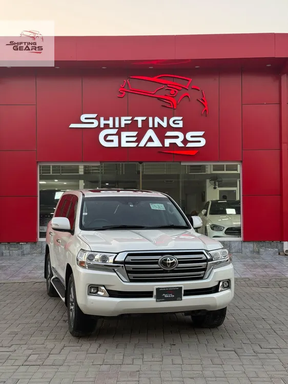 Toyota Land Cruiser 2019 for Sale in Islamabad Image-1