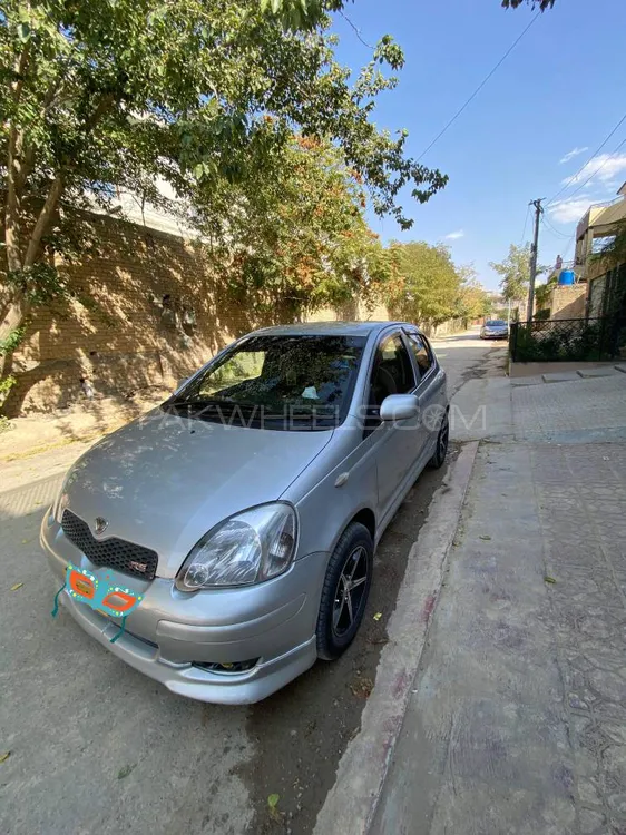 Toyota Vitz 2004 for Sale in Quetta Image-1