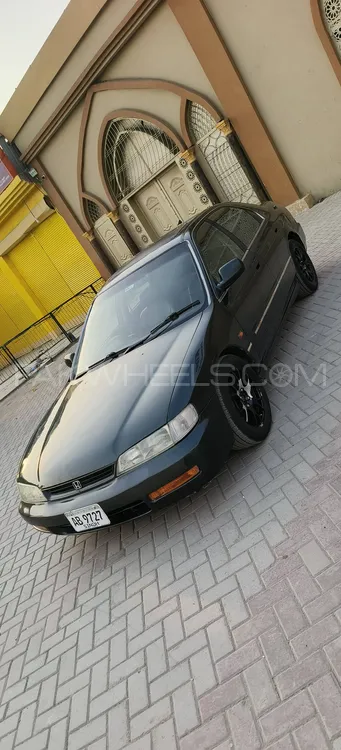 Honda Accord 1996 for Sale in Peshawar Image-1