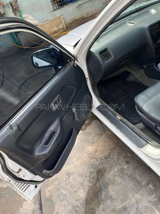 Honda City 2003 for Sale in Pir mahal Image-1