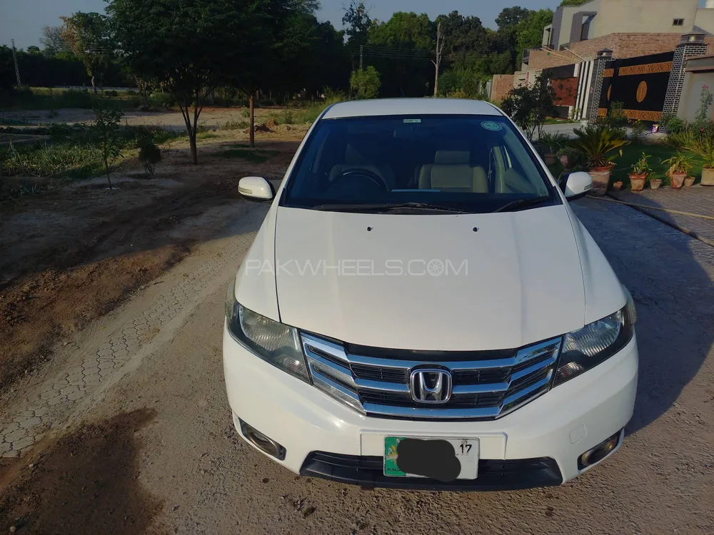 Honda City 2017 for Sale in Okara Image-1