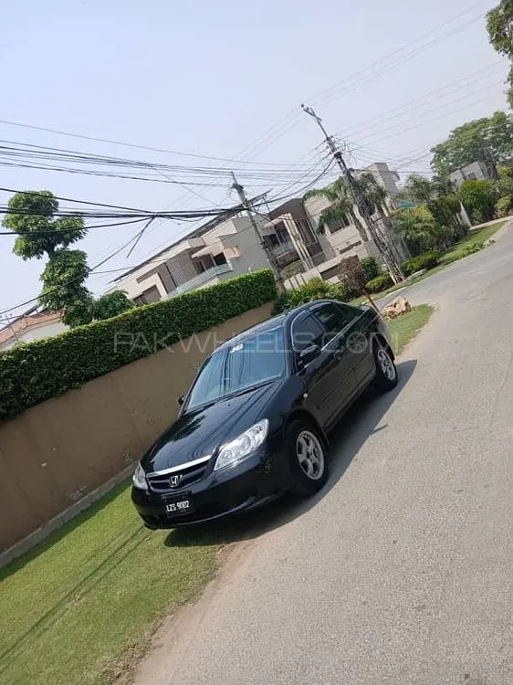 Honda Civic 2005 for Sale in Lahore Image-1