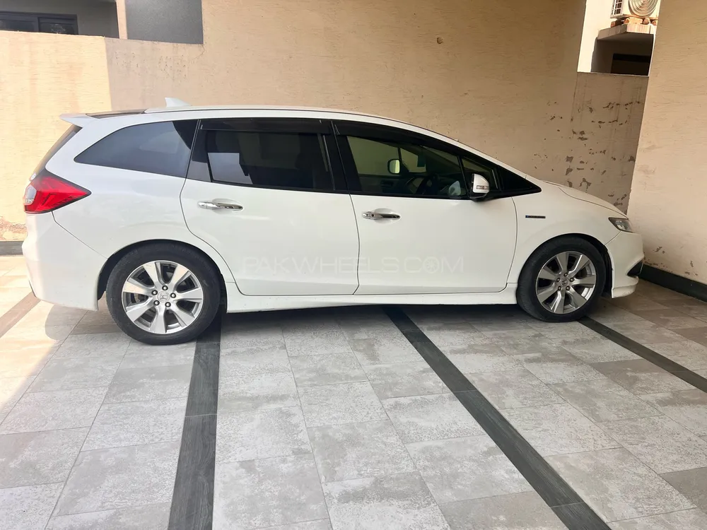 Honda Jade 2015 for Sale in Faisalabad Image-1