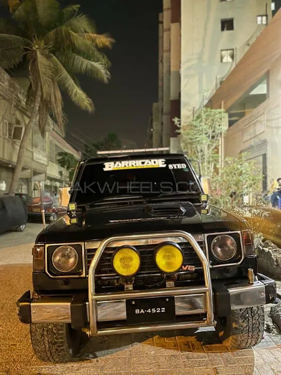 مٹسوبیشی پجیرو 1986 for Sale in کراچی Image-1