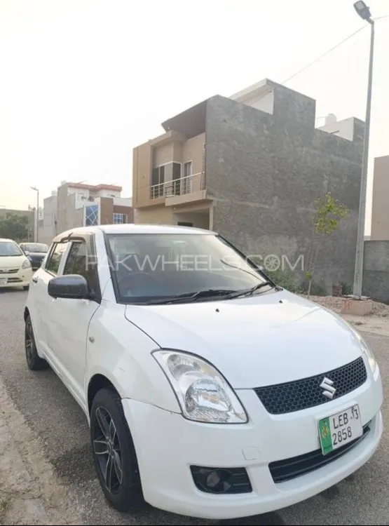 سوزوکی سوئفٹ 2013 for Sale in لاہور Image-1