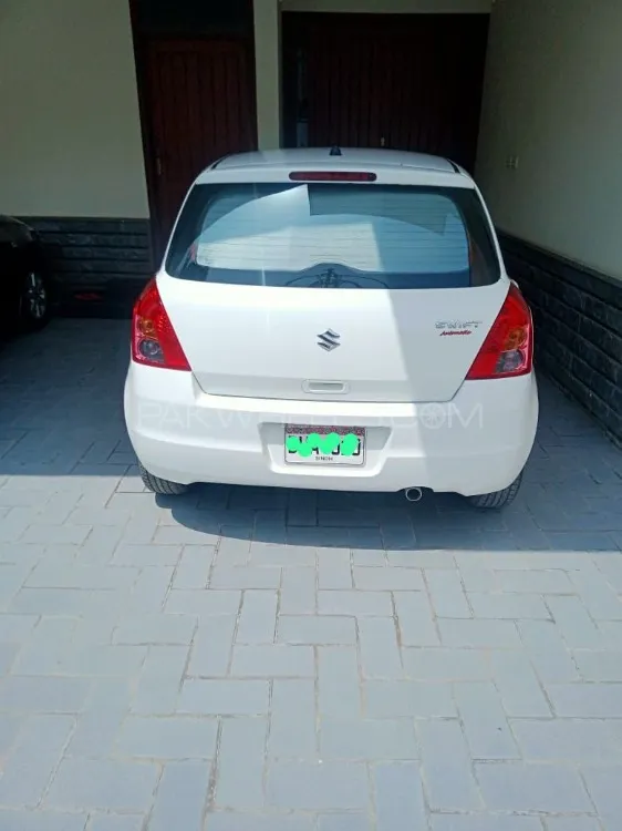Suzuki Swift 2021 for Sale in Karachi Image-1