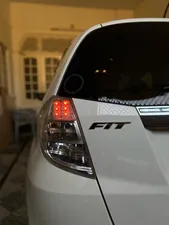 Honda Fit 1.3 Hybrid Navi Premium Selection 2013 for Sale