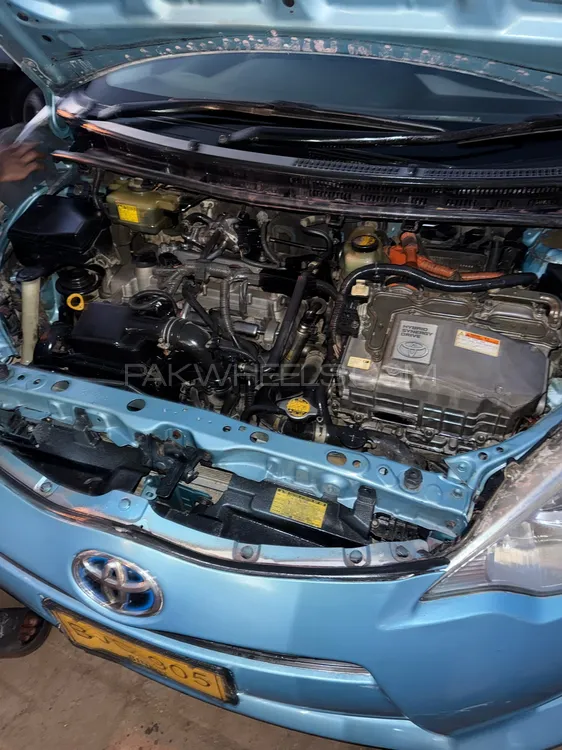 Toyota Aqua 2013 for Sale in Karachi Image-1