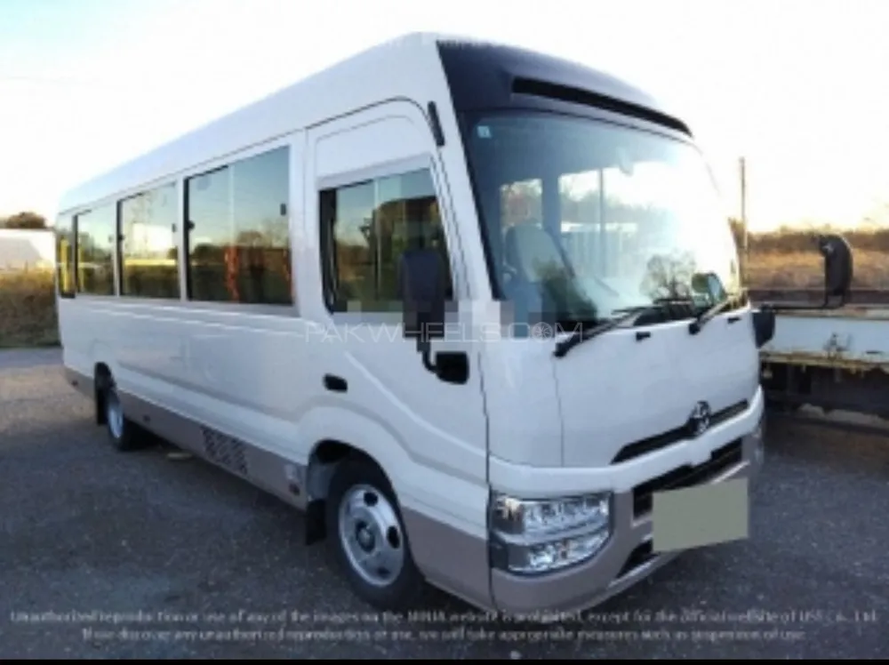 Toyota Coaster 2025 for Sale in Karachi Image-1