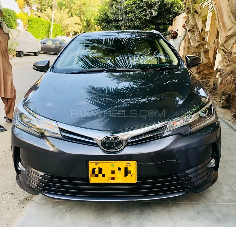 Toyota Corolla 2020 for Sale in Karachi Image-1