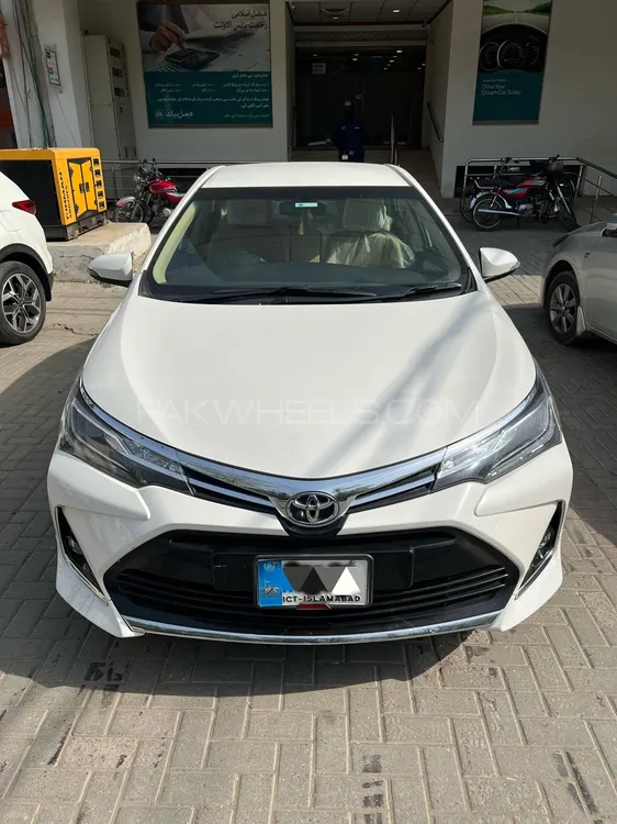 Toyota Corolla 2021 for Sale in Lahore Image-1