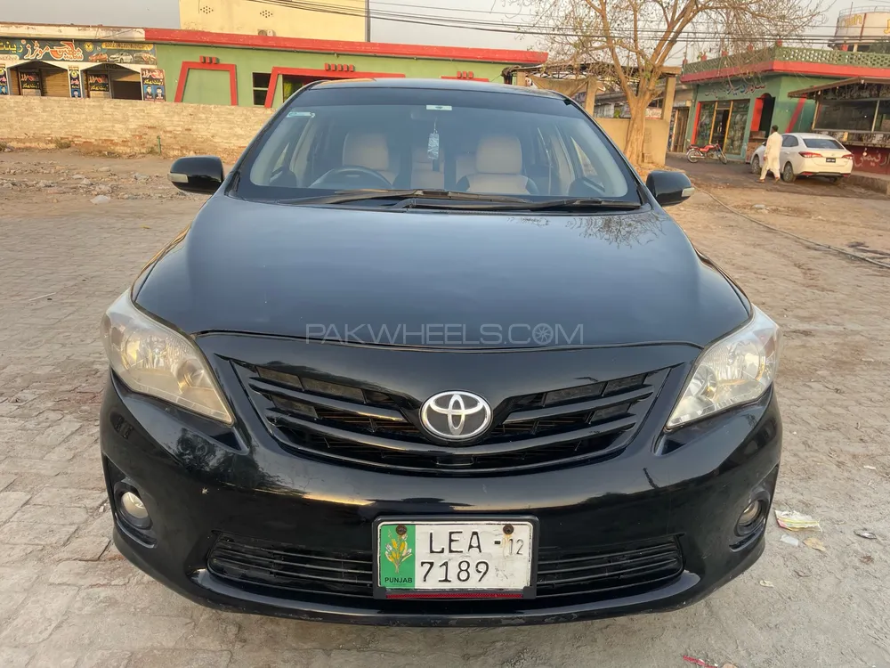 Toyota Corolla 2012 for Sale in Arifwala Image-1