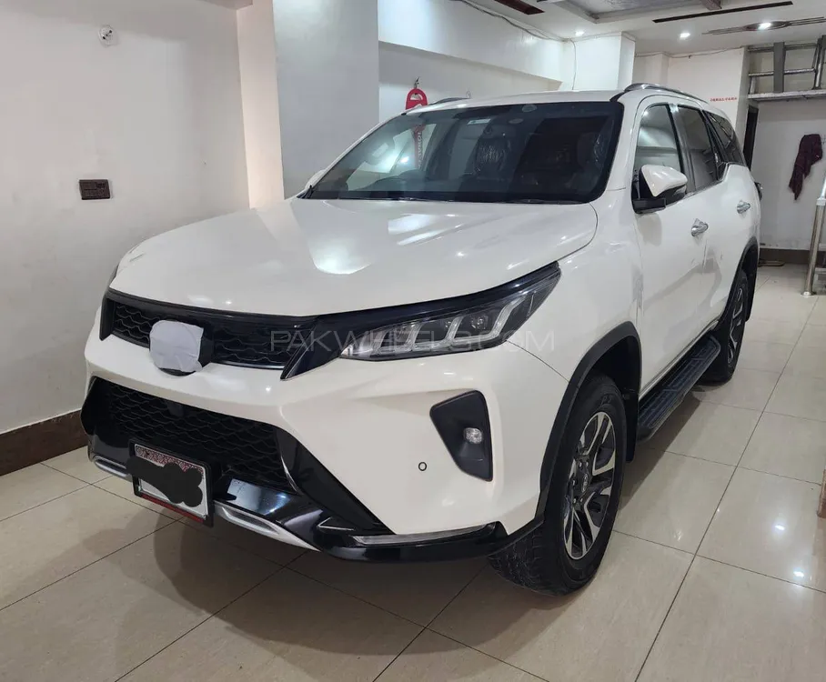 Toyota Fortuner 2022 for Sale in Karachi Image-1