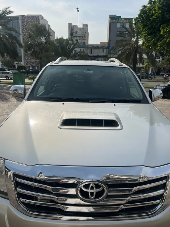 Toyota Hilux 2014 for Sale in Lahore Image-1