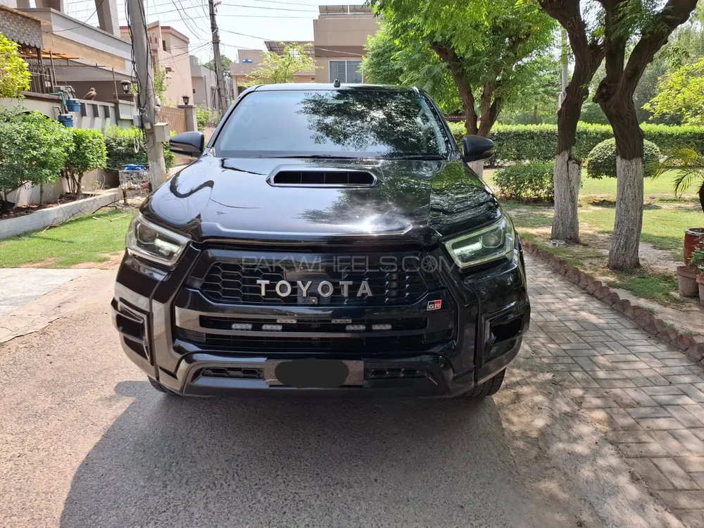 Toyota Hilux 2017 for Sale in Lahore Image-1