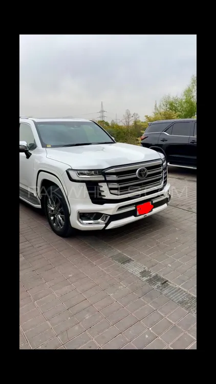 Toyota Land Cruiser 2021 for Sale in Islamabad Image-1