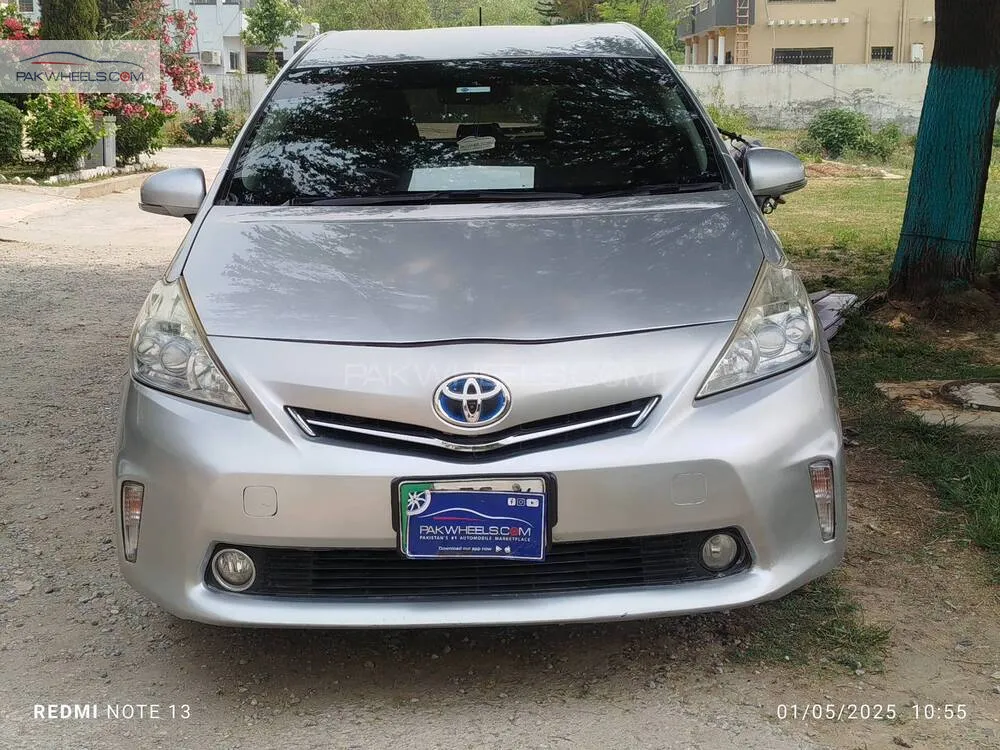 ٹویوٹا پریوس الفا 2012 for Sale in اسلام آباد Image-1