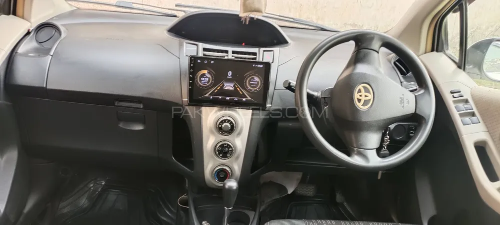 Toyota Vitz 2006 for Sale in Islamabad Image-1
