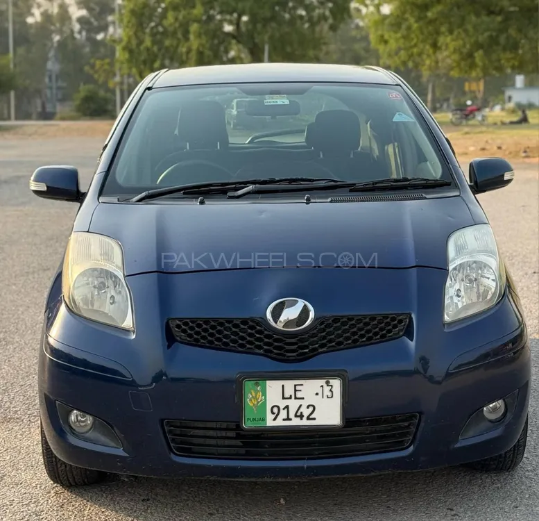 Toyota Vitz 2008 for Sale in Islamabad Image-1