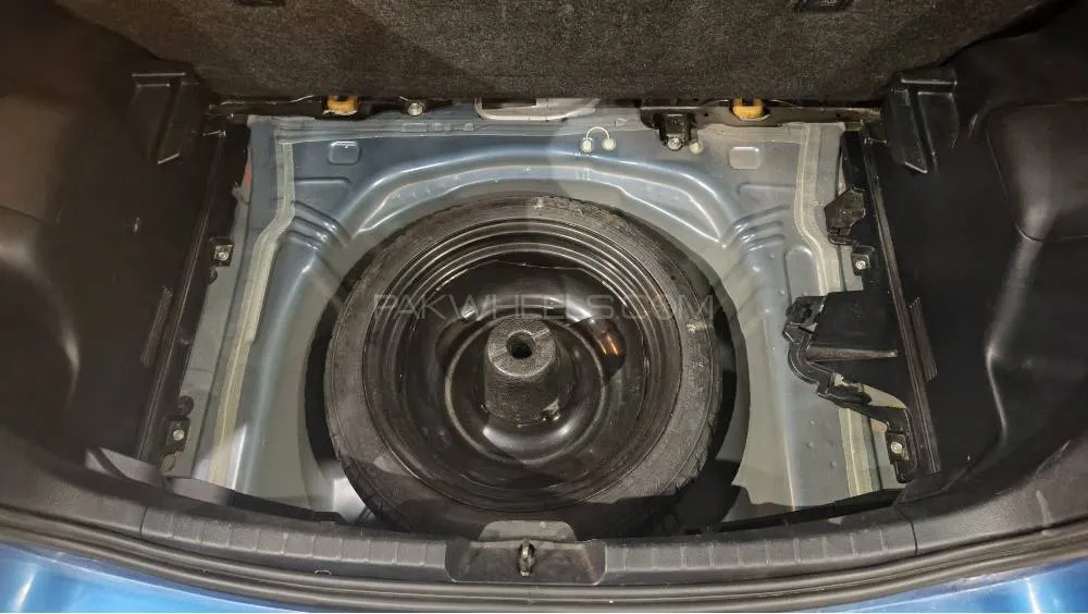 Toyota Vitz 2017 for Sale in Faisalabad Toyota Vitz 2017 for Sale in Faisalabad Image-5